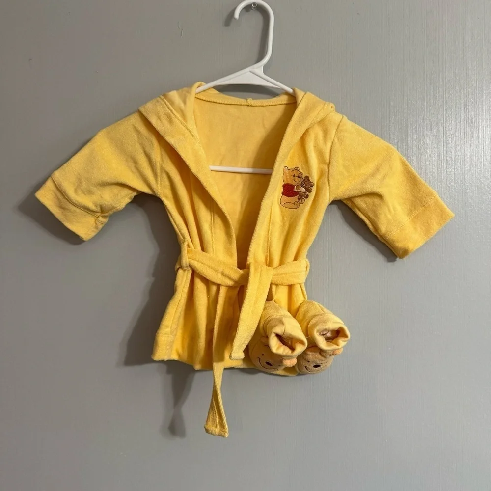 Disney Baby Winnie The Pooh Soft Yellow Cotton Robe Size 3 Month